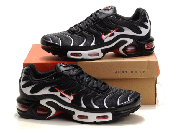 nike tn requin noir et rouge nike tn requin noir et rouge